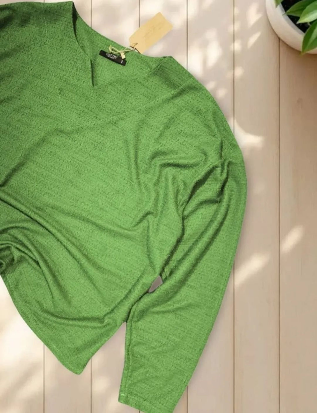 V Yaka Relaxed Fit Triko