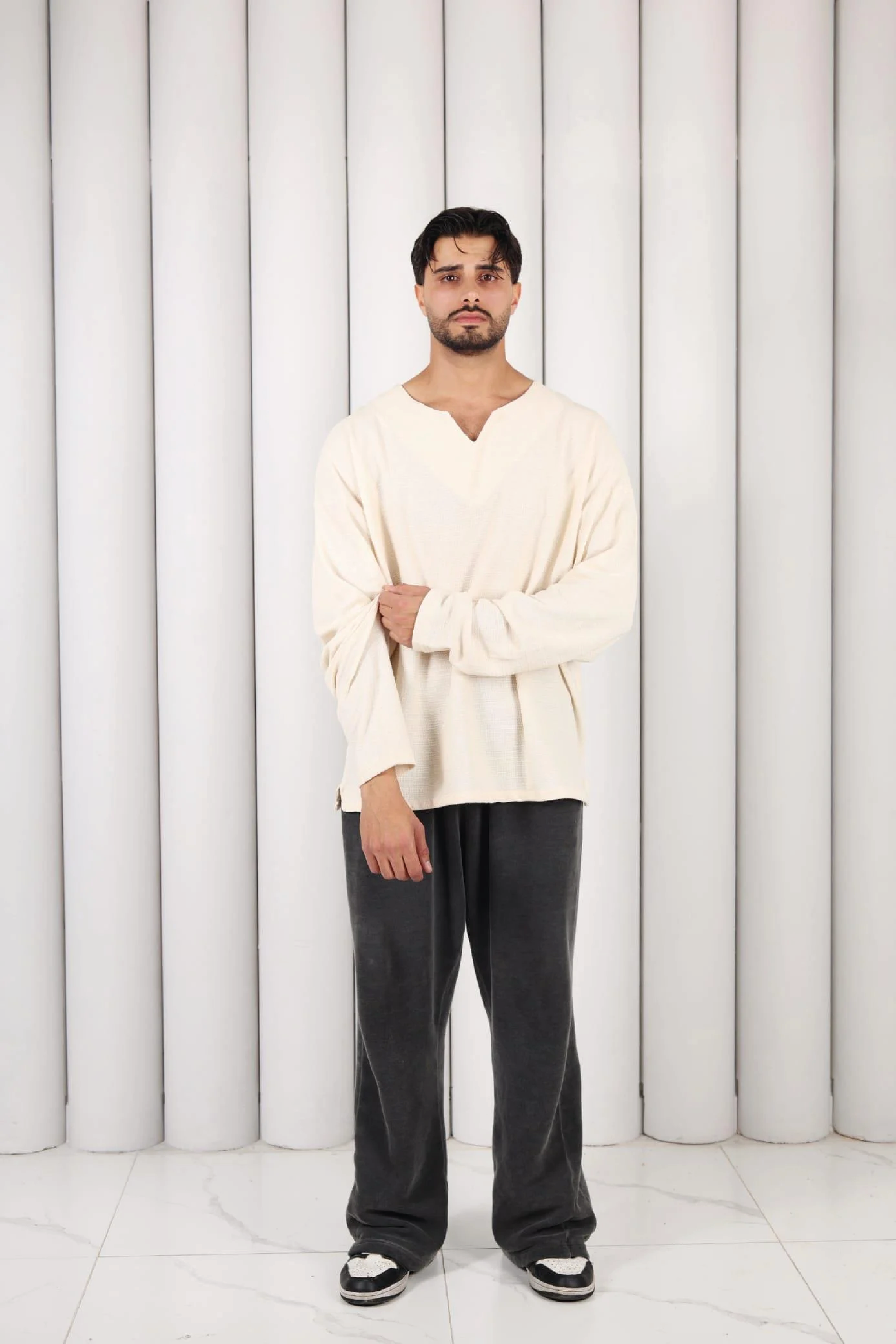 V Yaka Relaxed Fit Triko